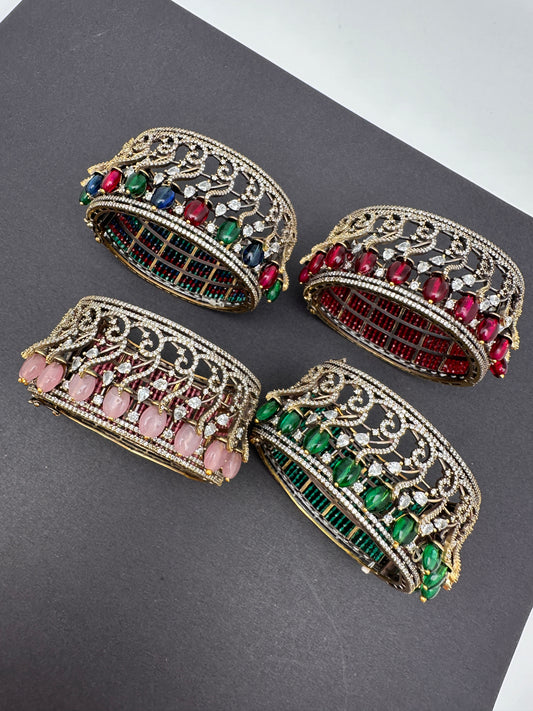 AD openable victorian finish color beads bracelet