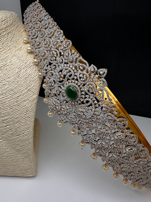 AD Diamond Finish Emerald Green Stone Hip Belt Kamarbandh