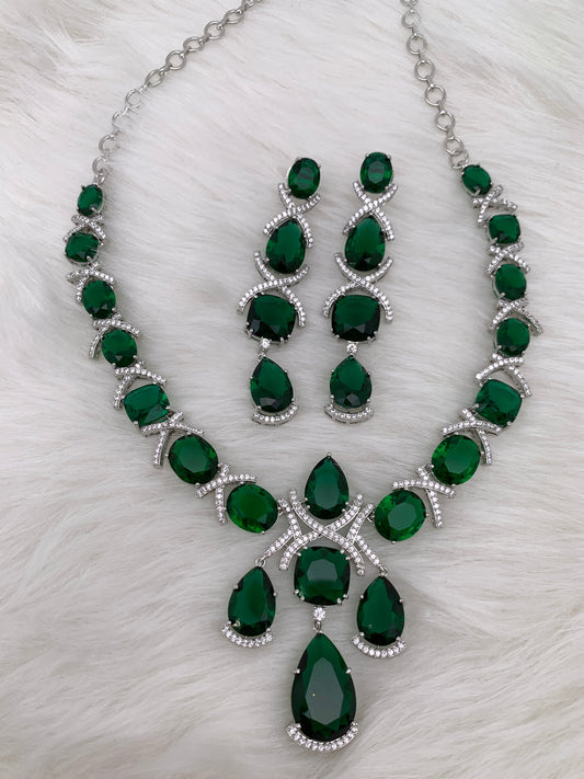 Doublet Stone Short Necklace - Green