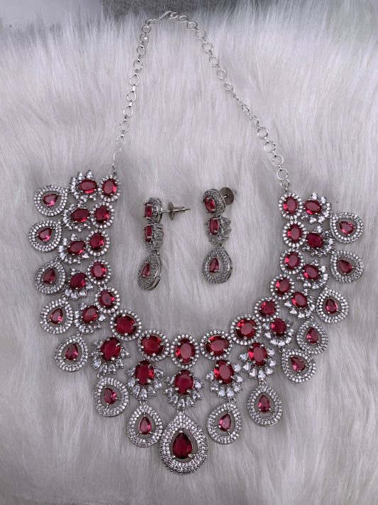 Doublet Stone Short Neckline Necklace - Red