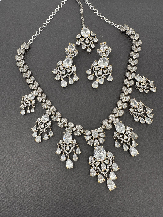 Diamond Color Stone Short Necklace - White