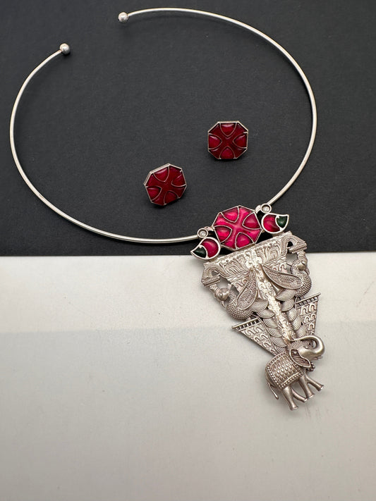Kundan German Silver Oxidized Elephant Design Hasli Necklace - Red
