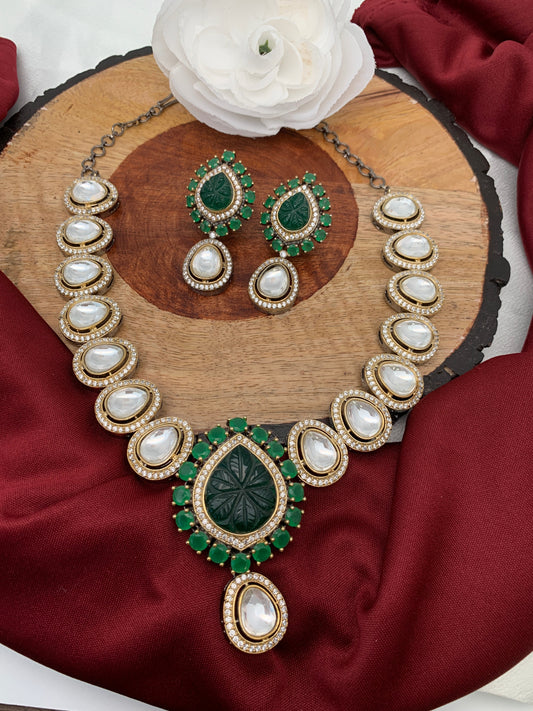 Moissanite Polki Green Carved Stone Short Necklace