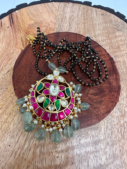 Jadau Kundan Black Beads Mangalsutra Necklace