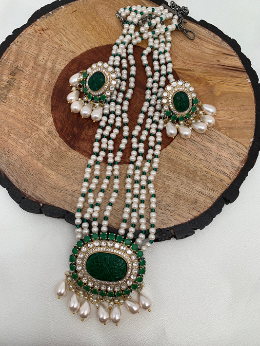 Polki Green Carved Stone Victorian Polish Pendent Pearl Mala Necklace