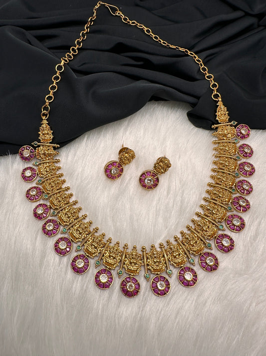 Kempu Goddess Lakshmi Bottu Necklace
