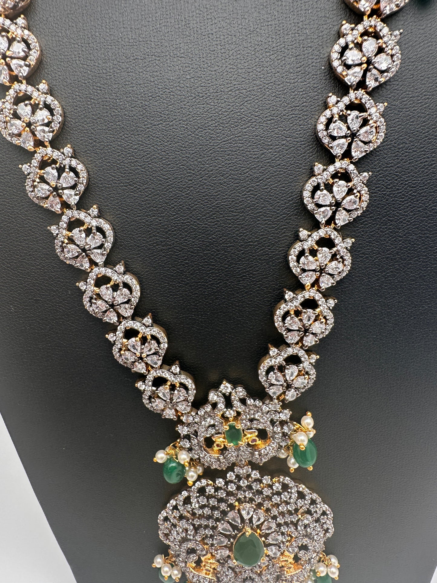 AD Green Stone Peacock Pattern Victorian Dual Tone Polish Long Necklace