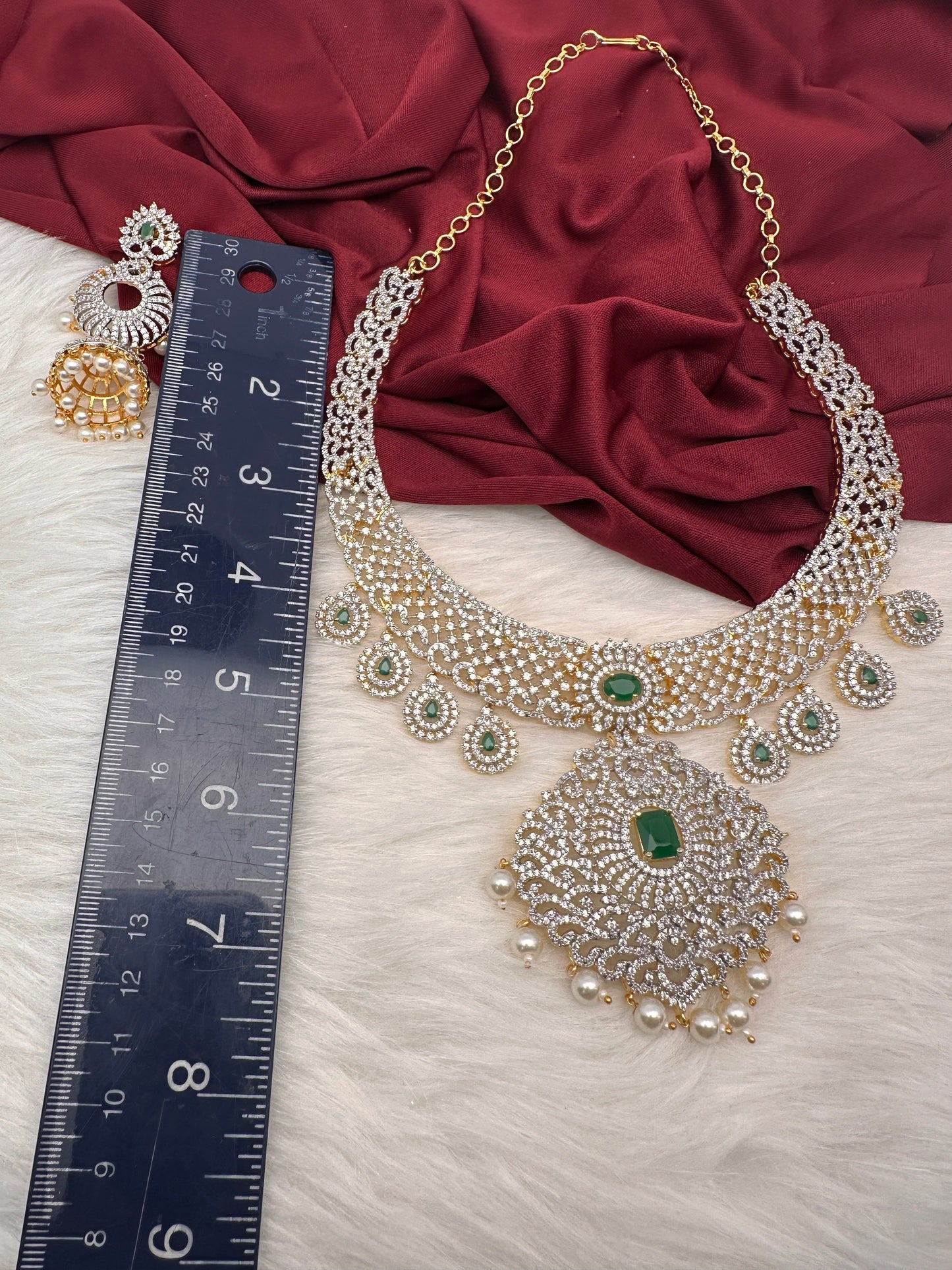 CZ Emerald Green Short Necklace in Diamond Finish