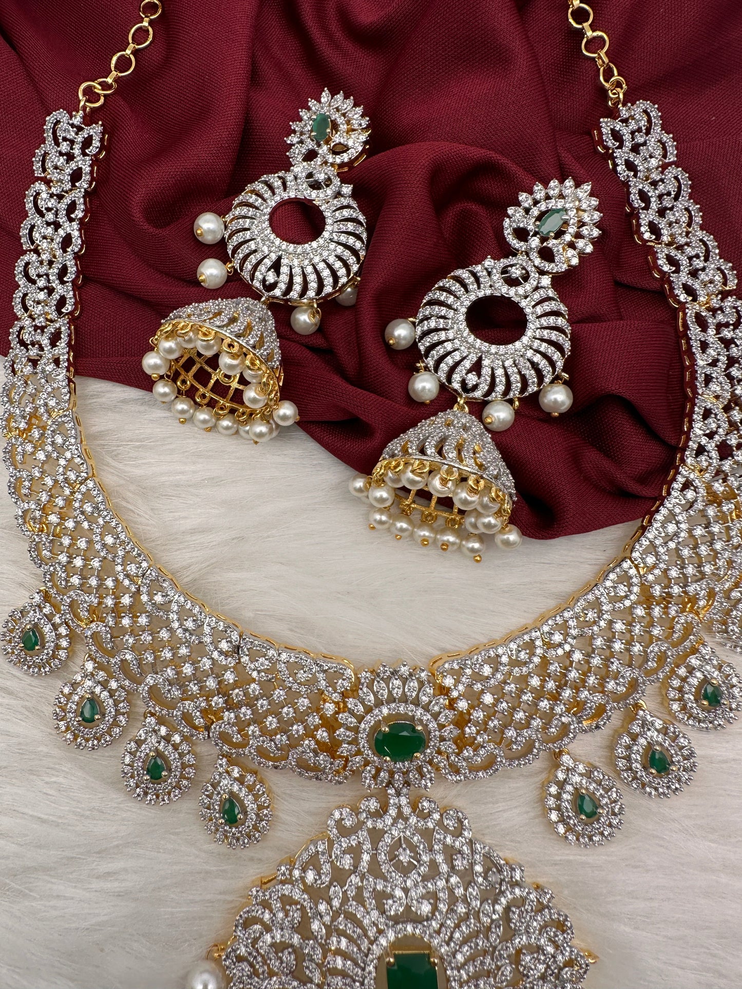 CZ Emerald Green Short Necklace in Diamond Finish