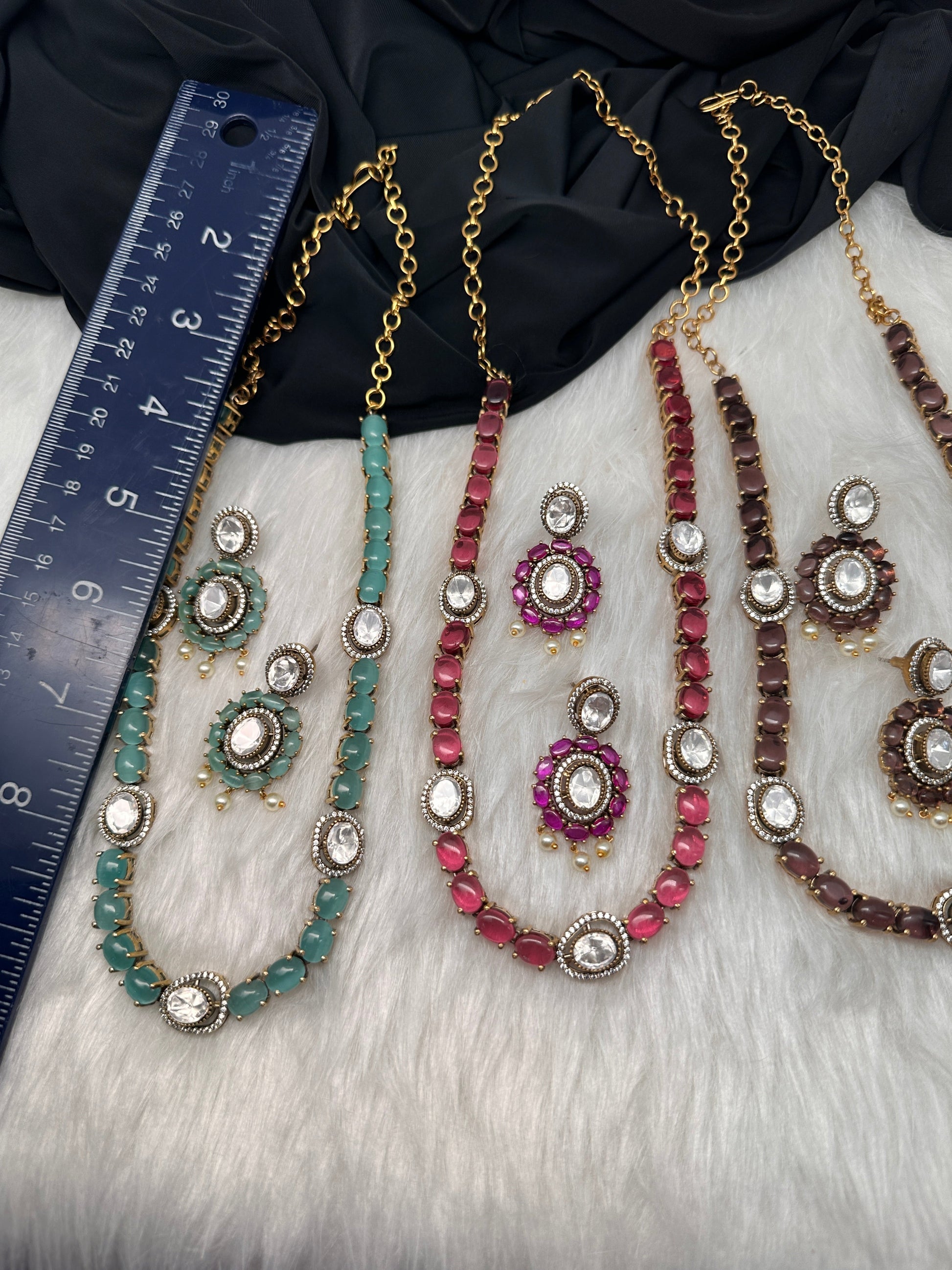 Moissanite Monalisa Color Stone Short Necklace - Red