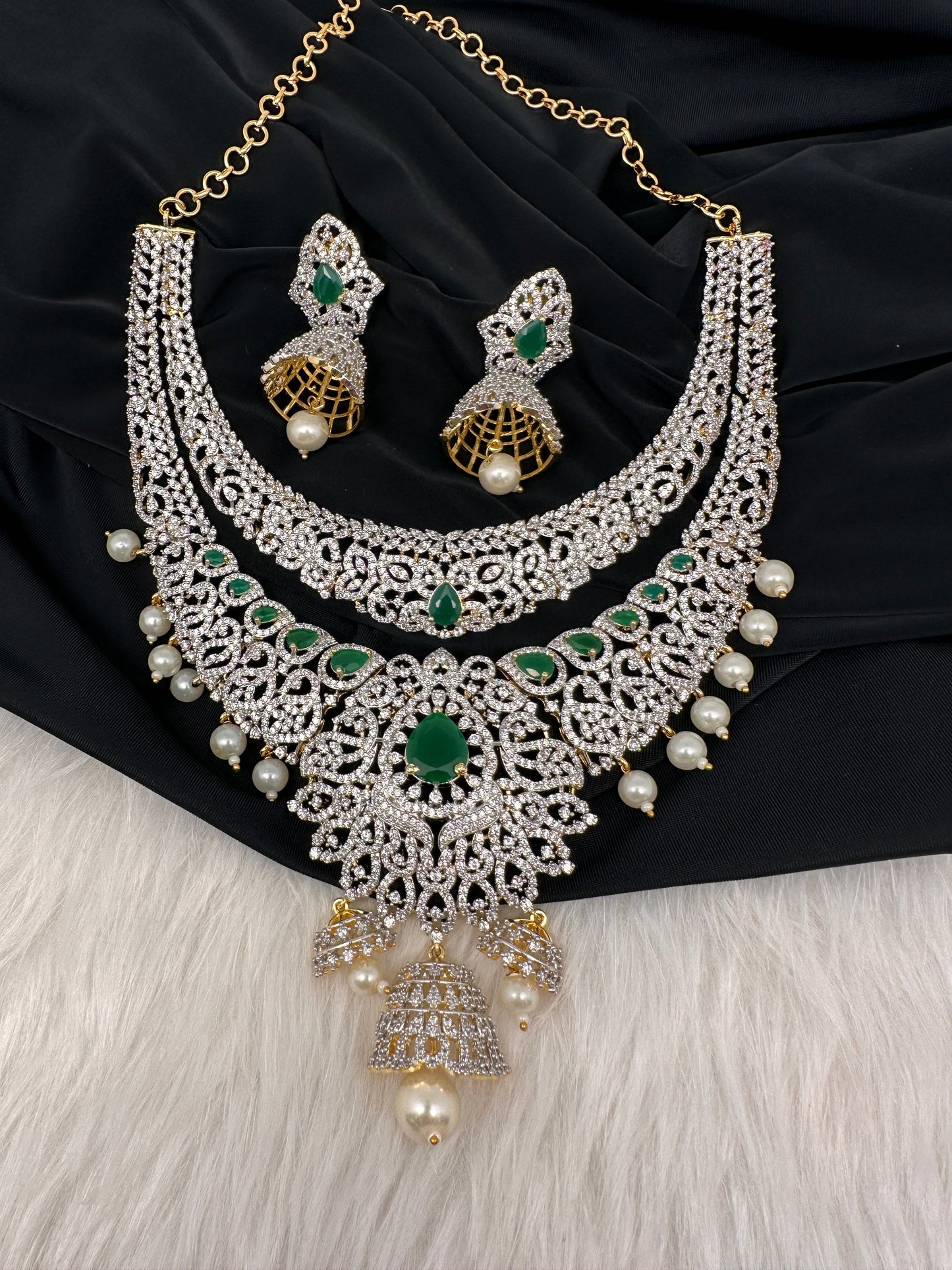 AD Double Layer Emerals Green Short Necklace