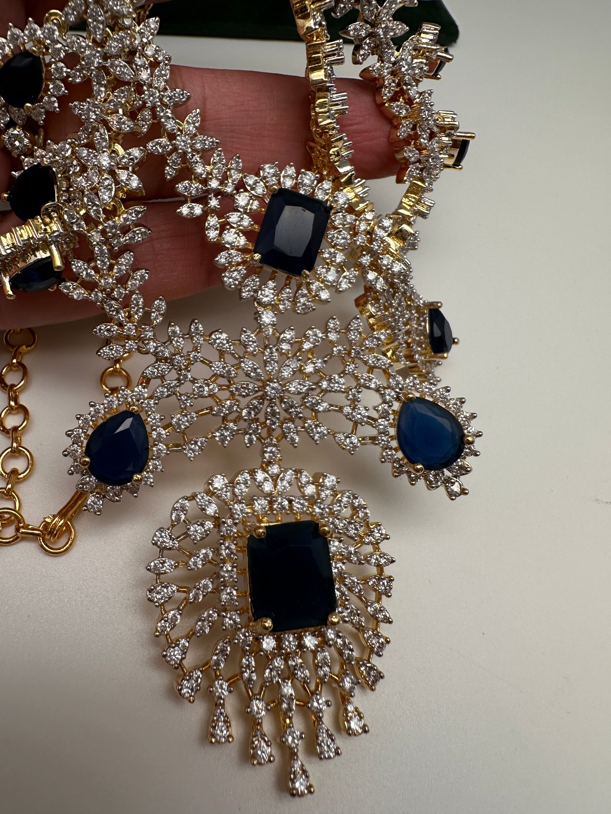AD Multi Layer Color Stone Short Necklace - Blue