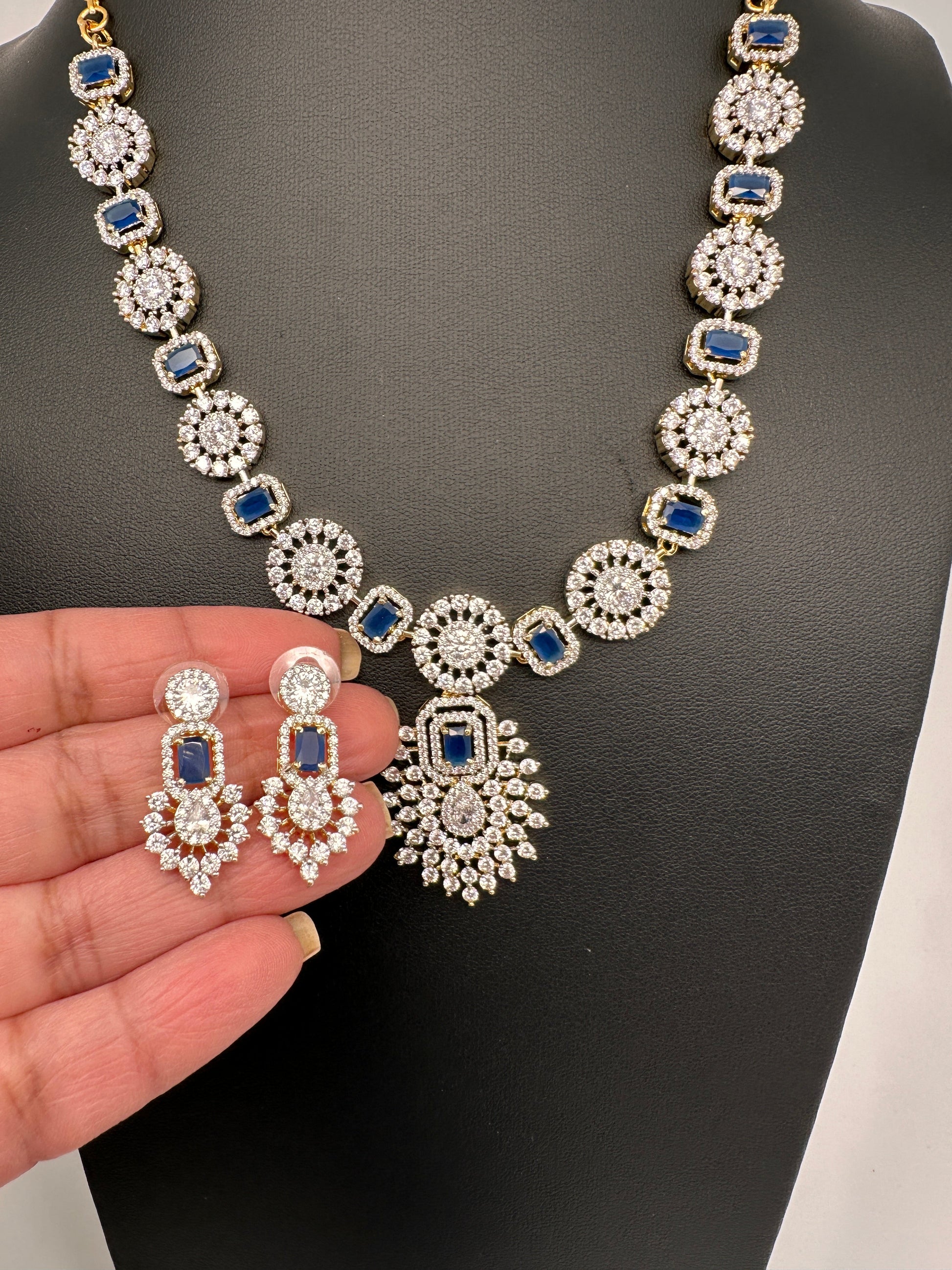 AD Color Stone Dainty Necklace - Blue