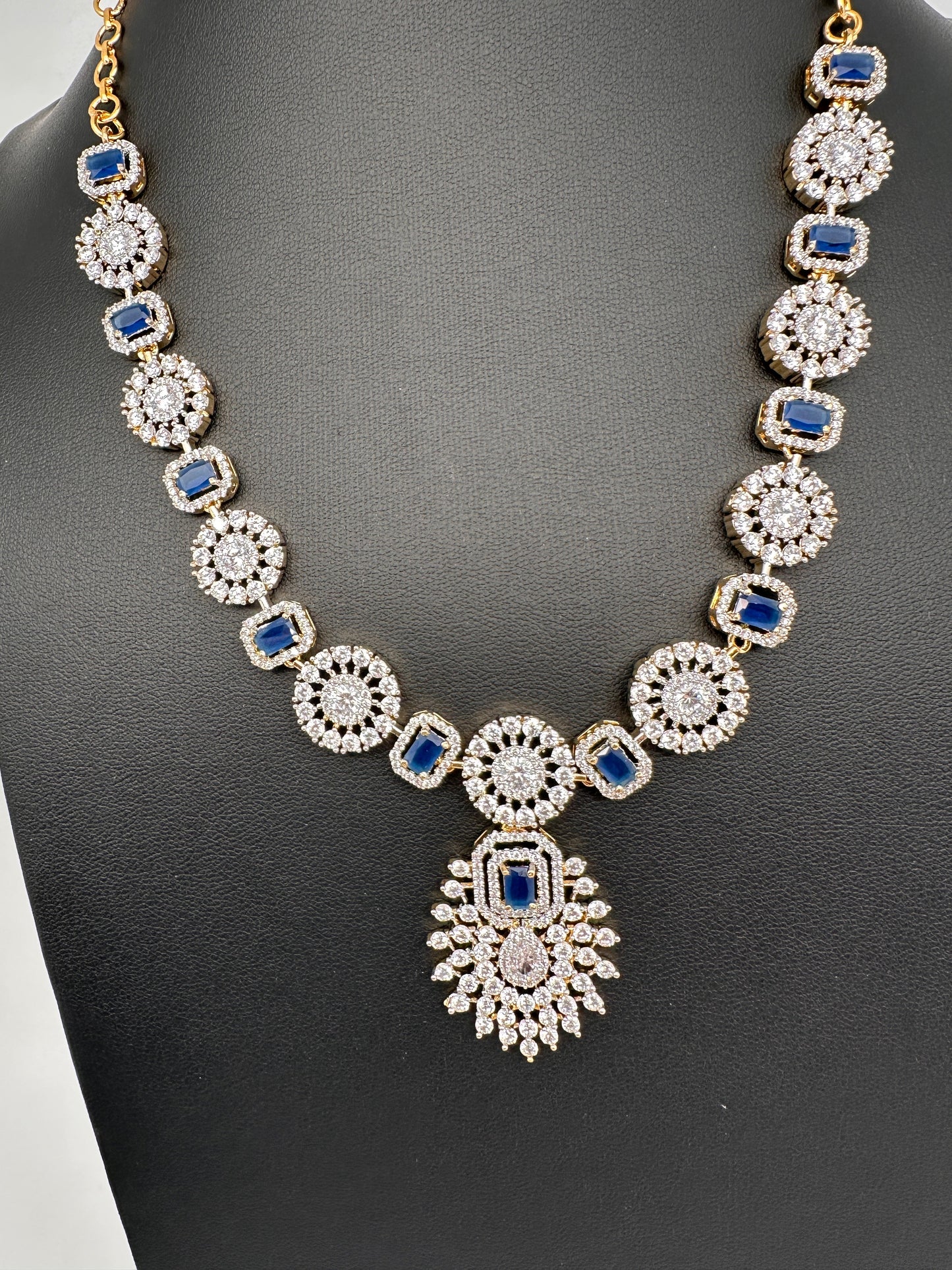 AD Color Stone Dainty Necklace - Blue
