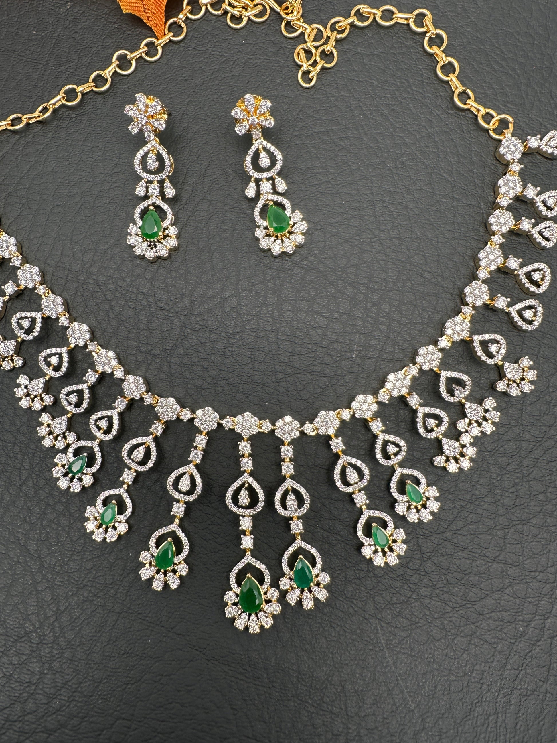 AD Color Stone Neckline Necklace - Green