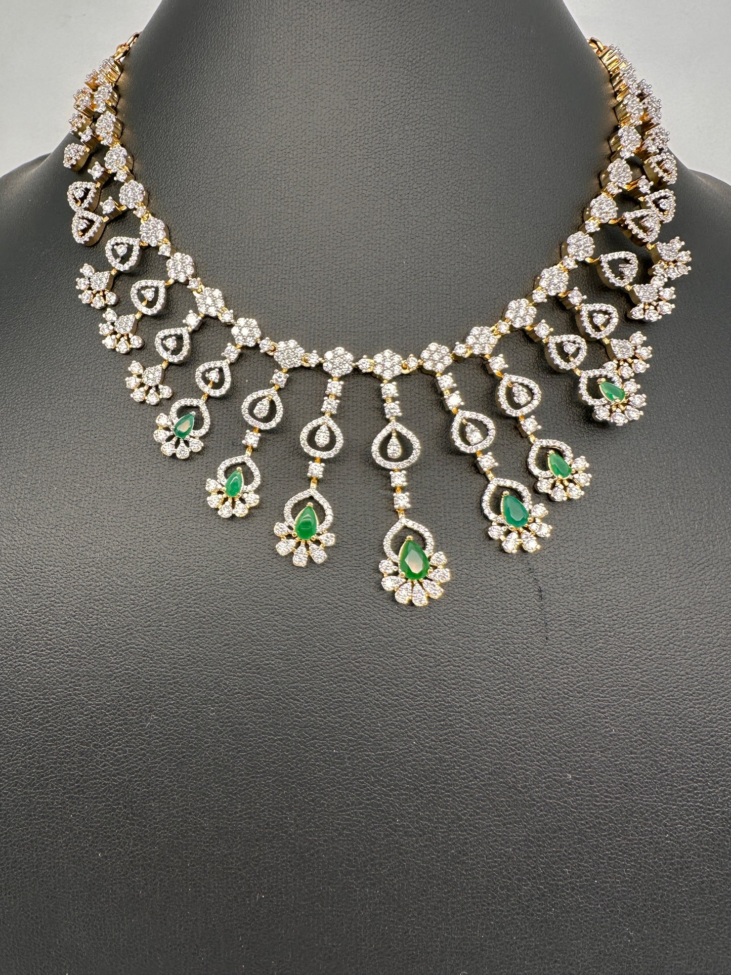 AD Color Stone Neckline Necklace - Green