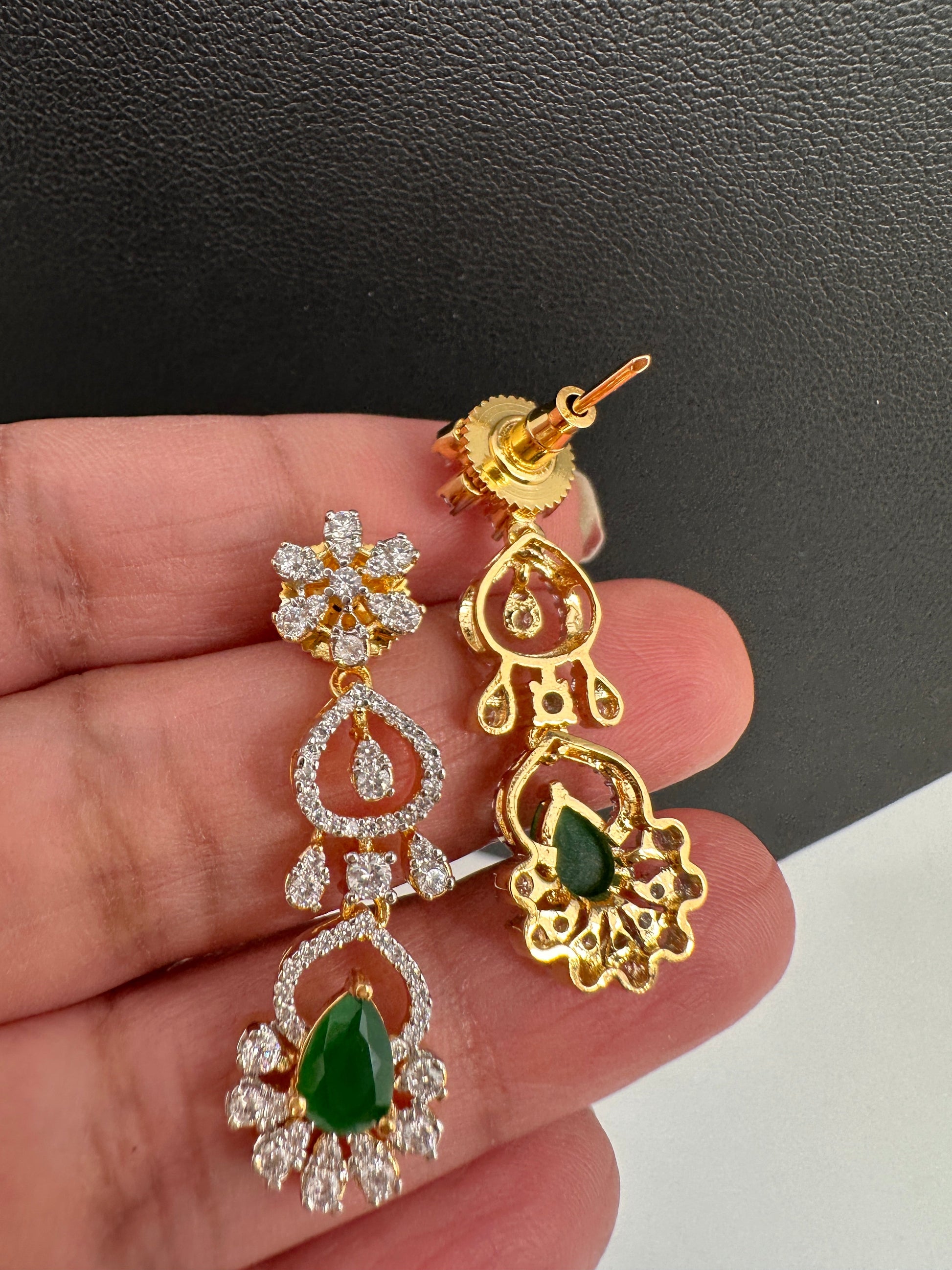 AD Color Stone Neckline Necklace - Green