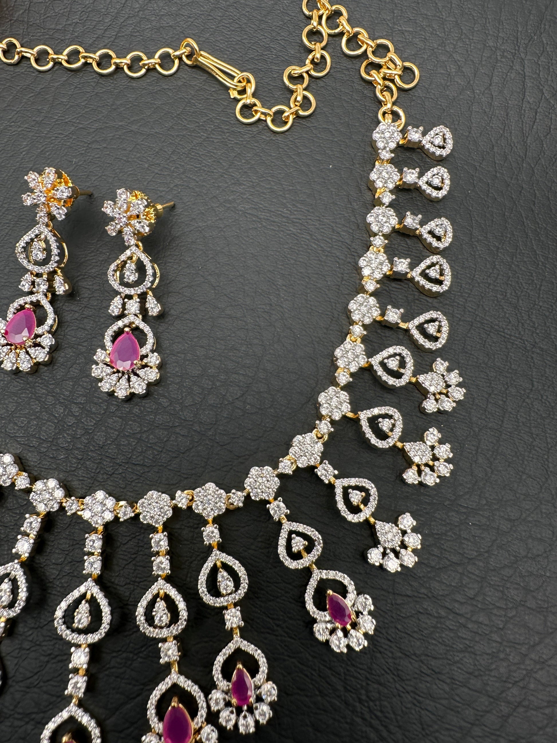 AD Color Stone Neckline Necklace - Red