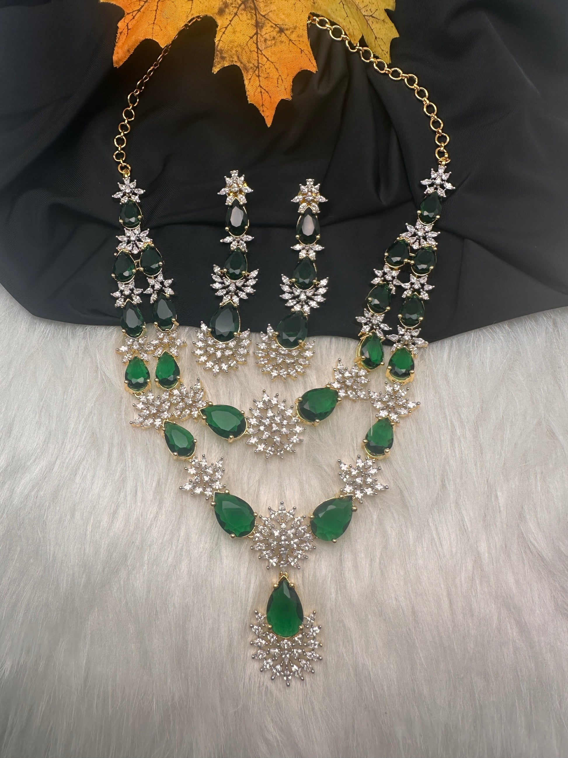 Doublet Double Layer AD Short Color Stone Necklace - Green