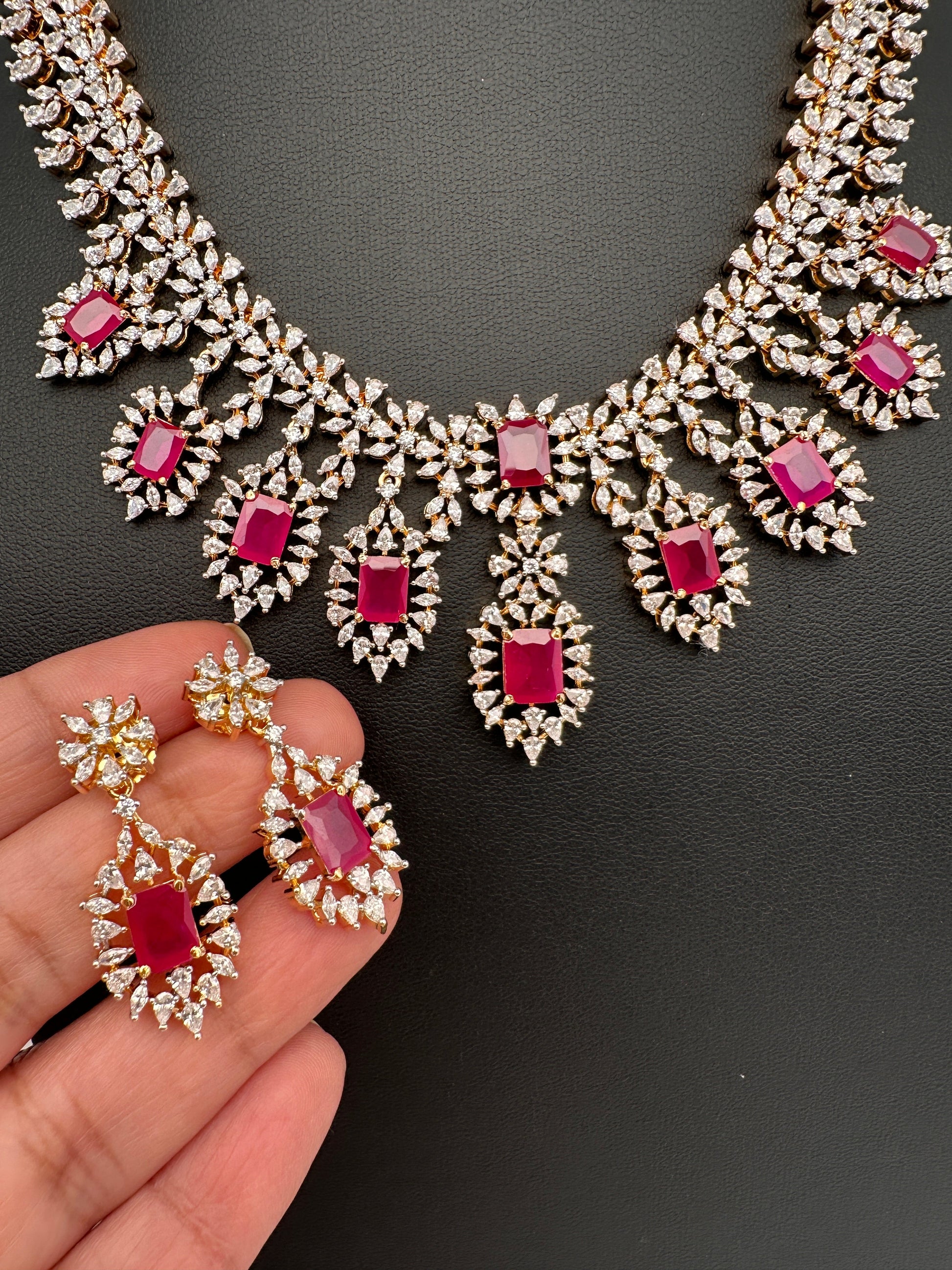AD Dainty Color Short Necklace - Red