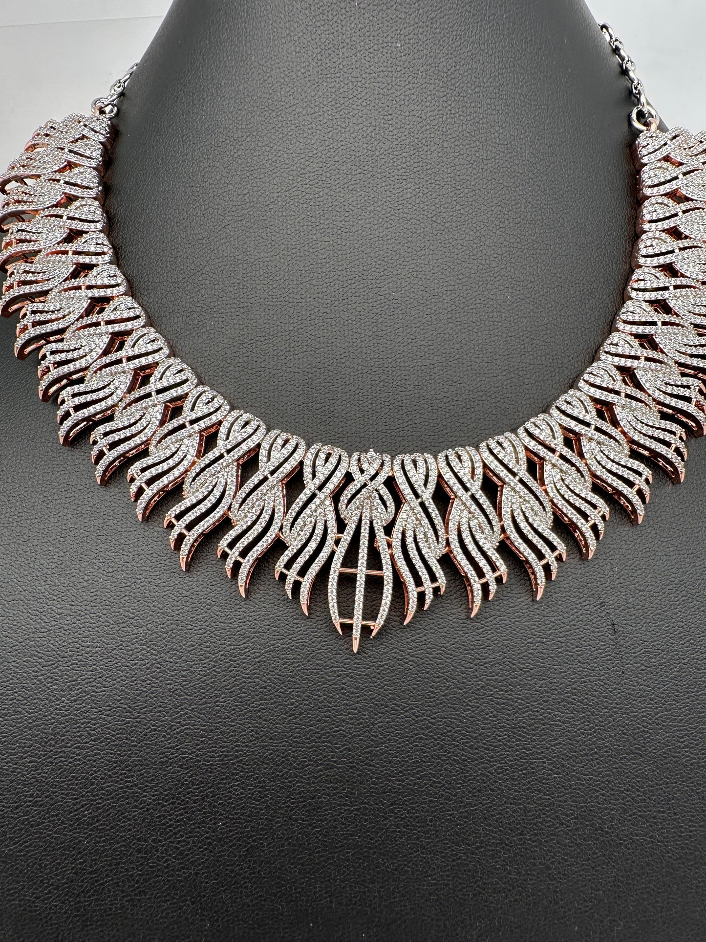 AD Neckline Rose Gold Neckline Statement Short Necklace
