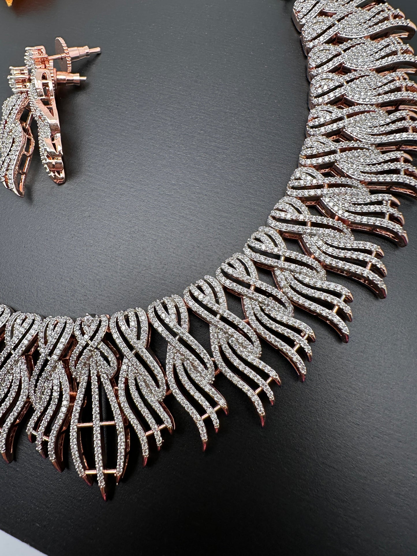 AD Neckline Rose Gold Neckline Statement Short Necklace