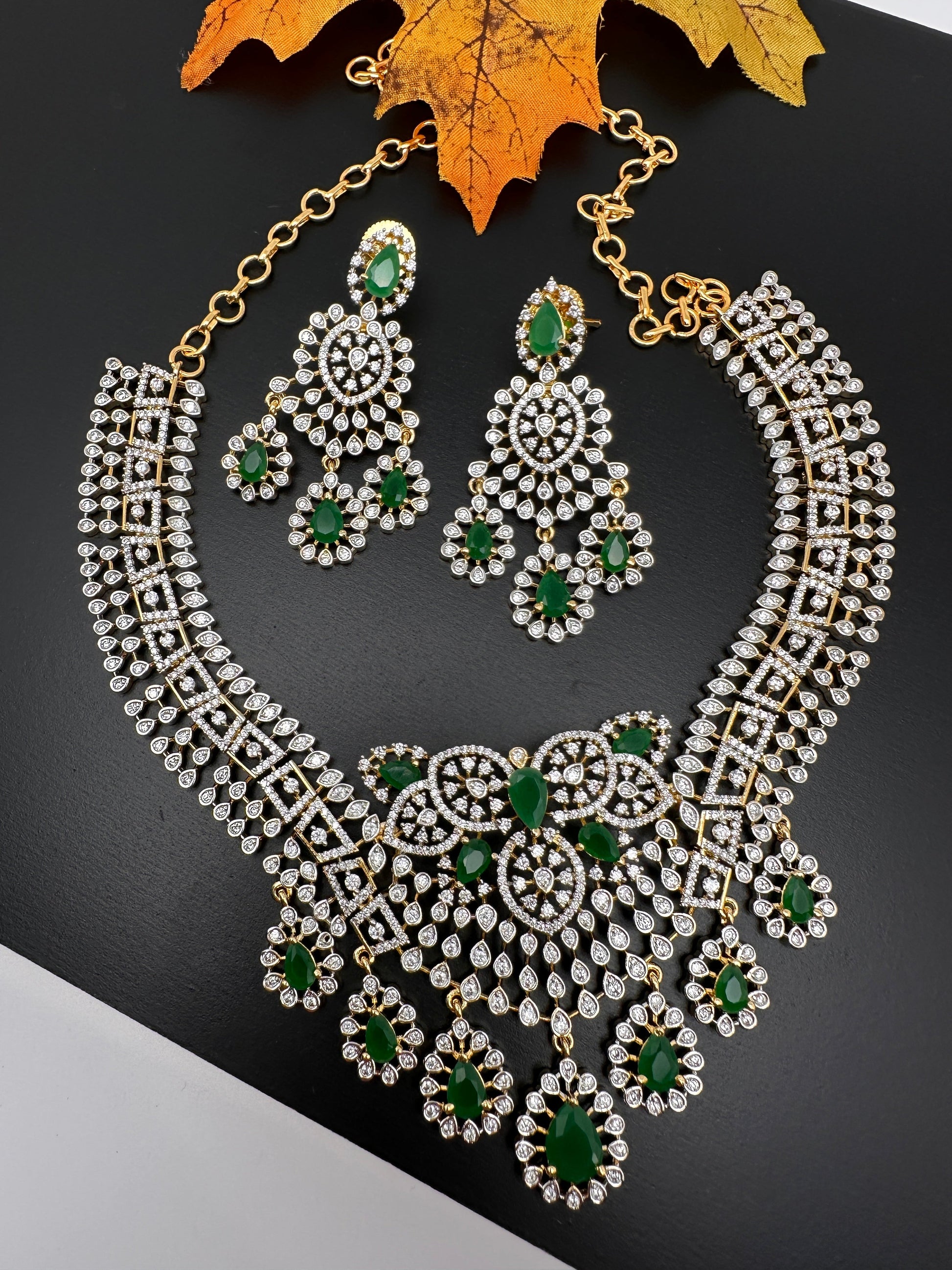 AD Color Short Necklace - Green