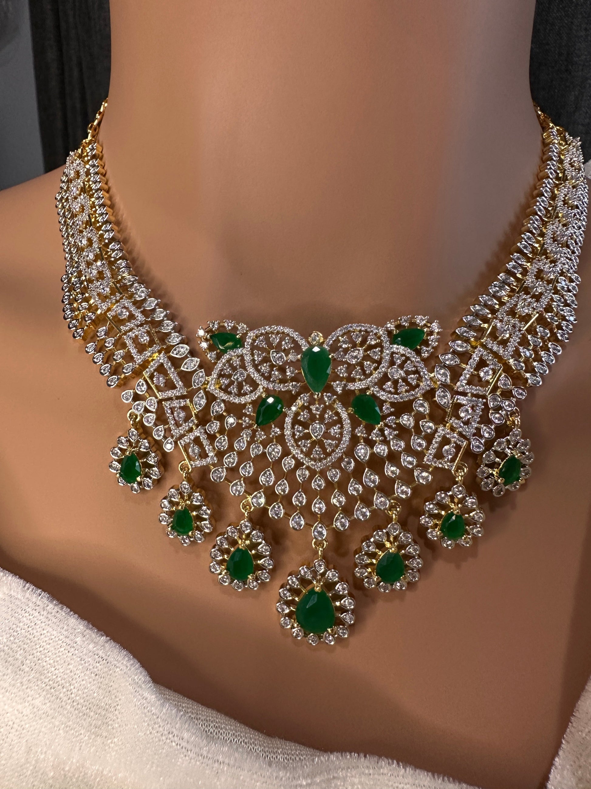 AD Color Short Necklace - Green