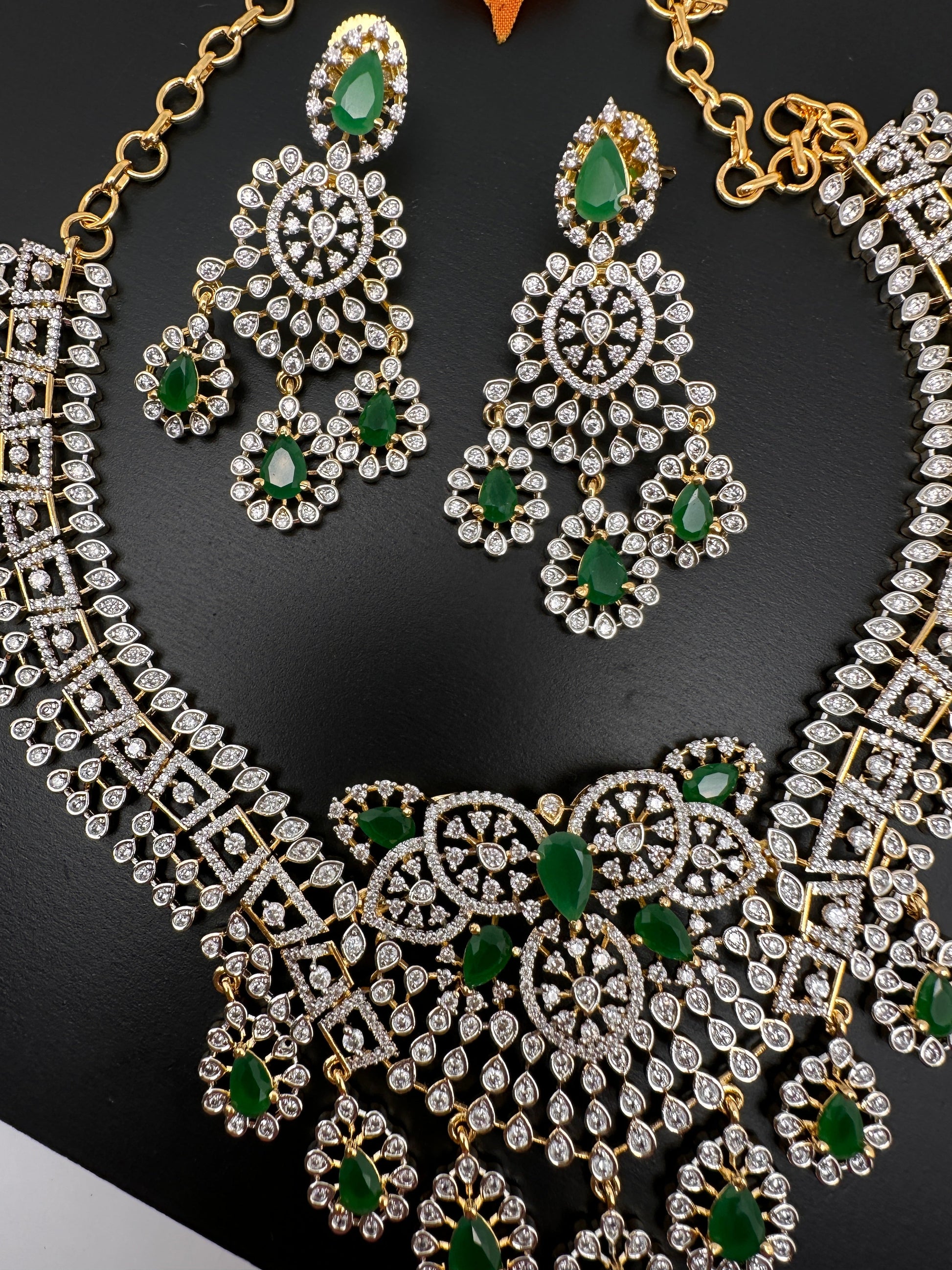 AD Color Short Necklace - Green