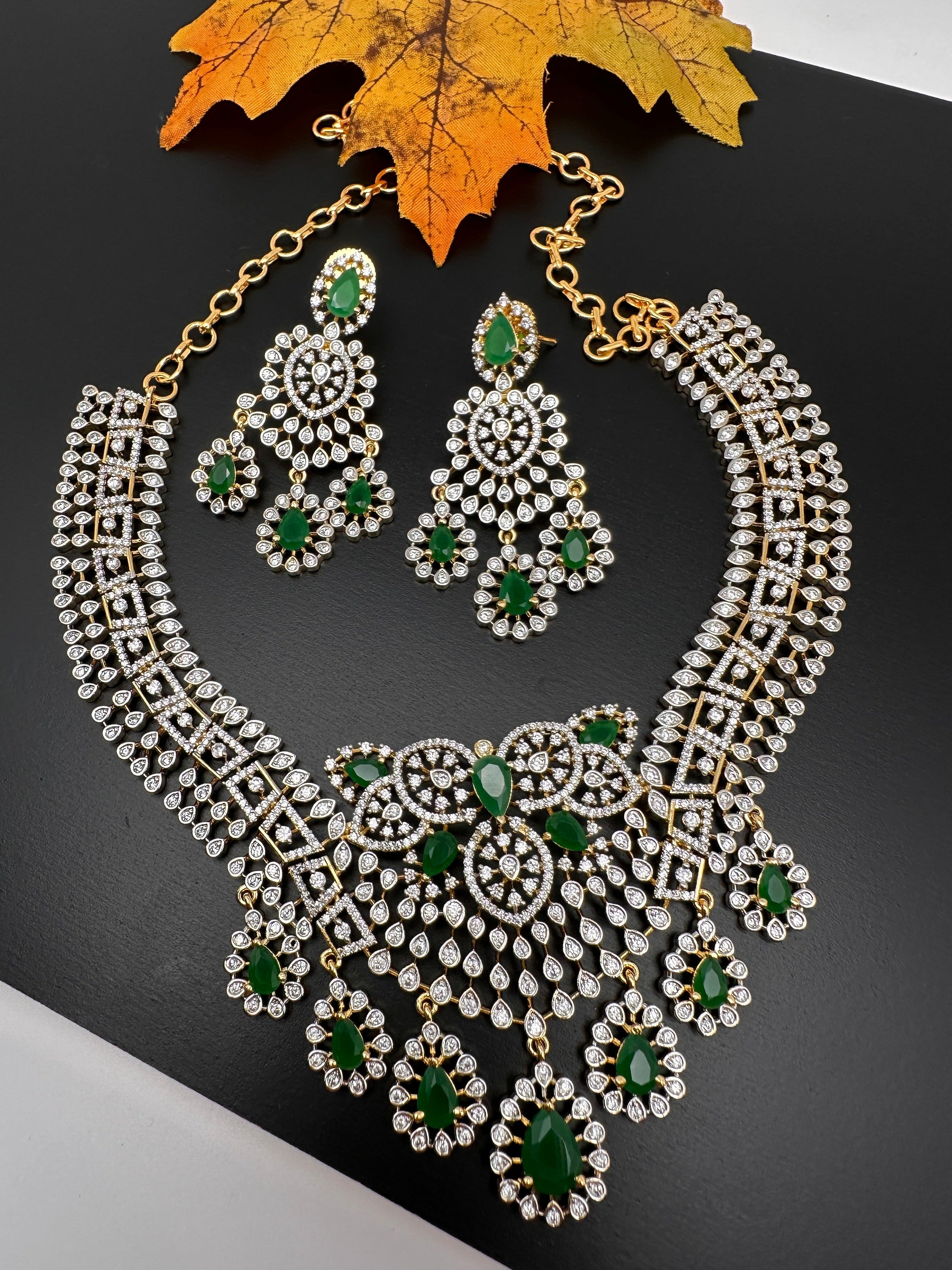 AD Color Short Necklace - Green