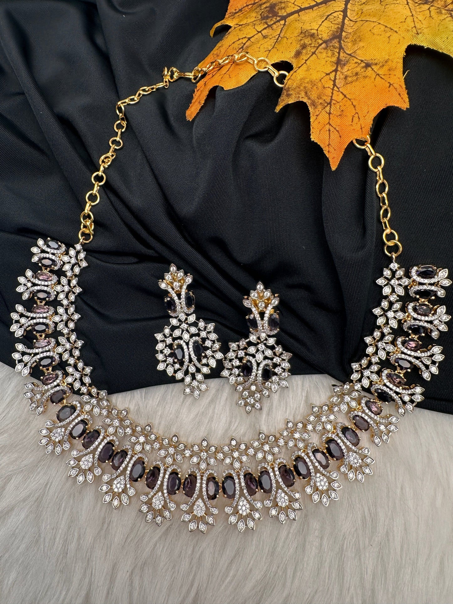 AD Neckline Color Stone Statement Necklace - Purple