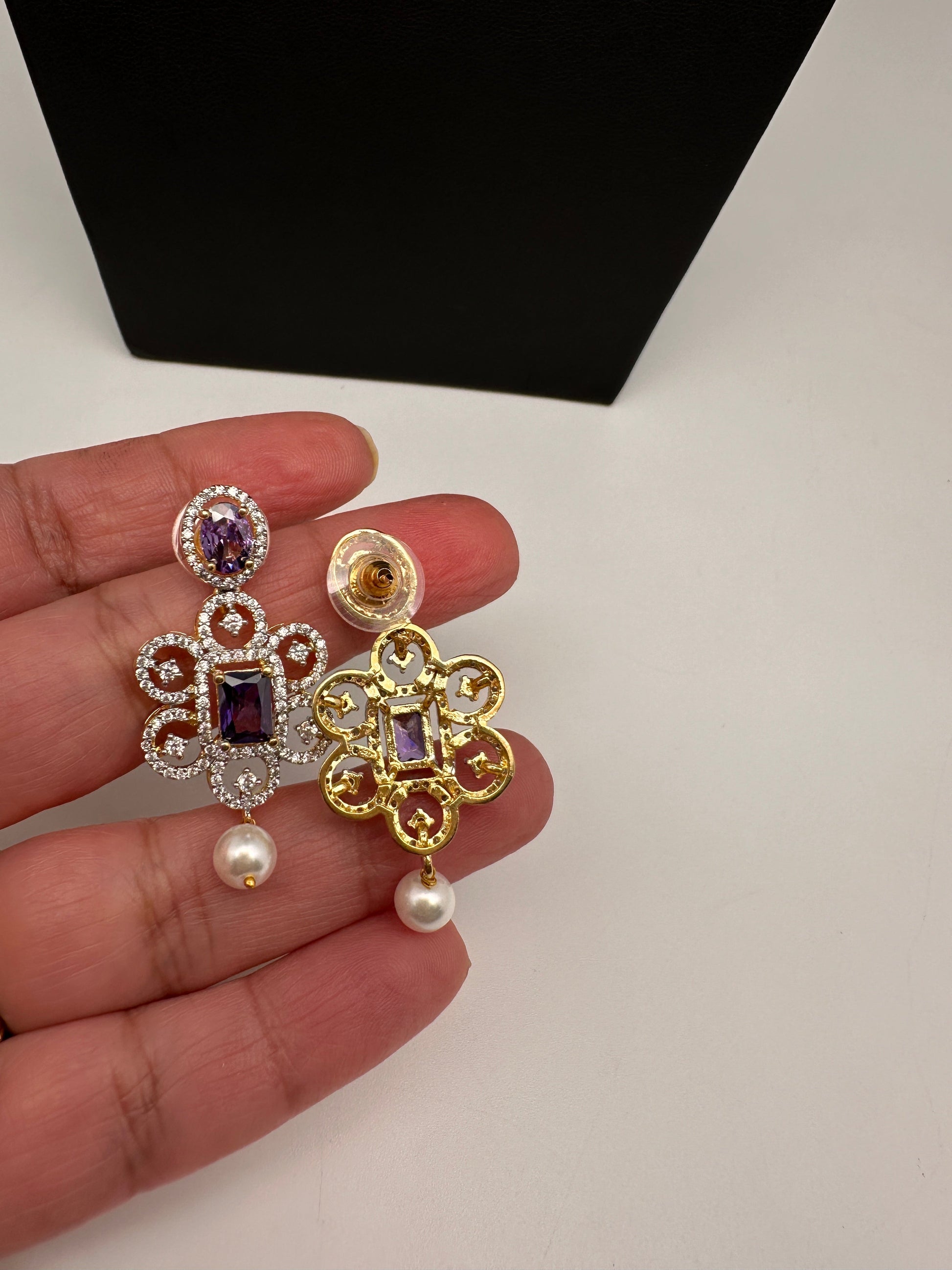AD  Color Stone Diamond Finish Short Necklace - Purple