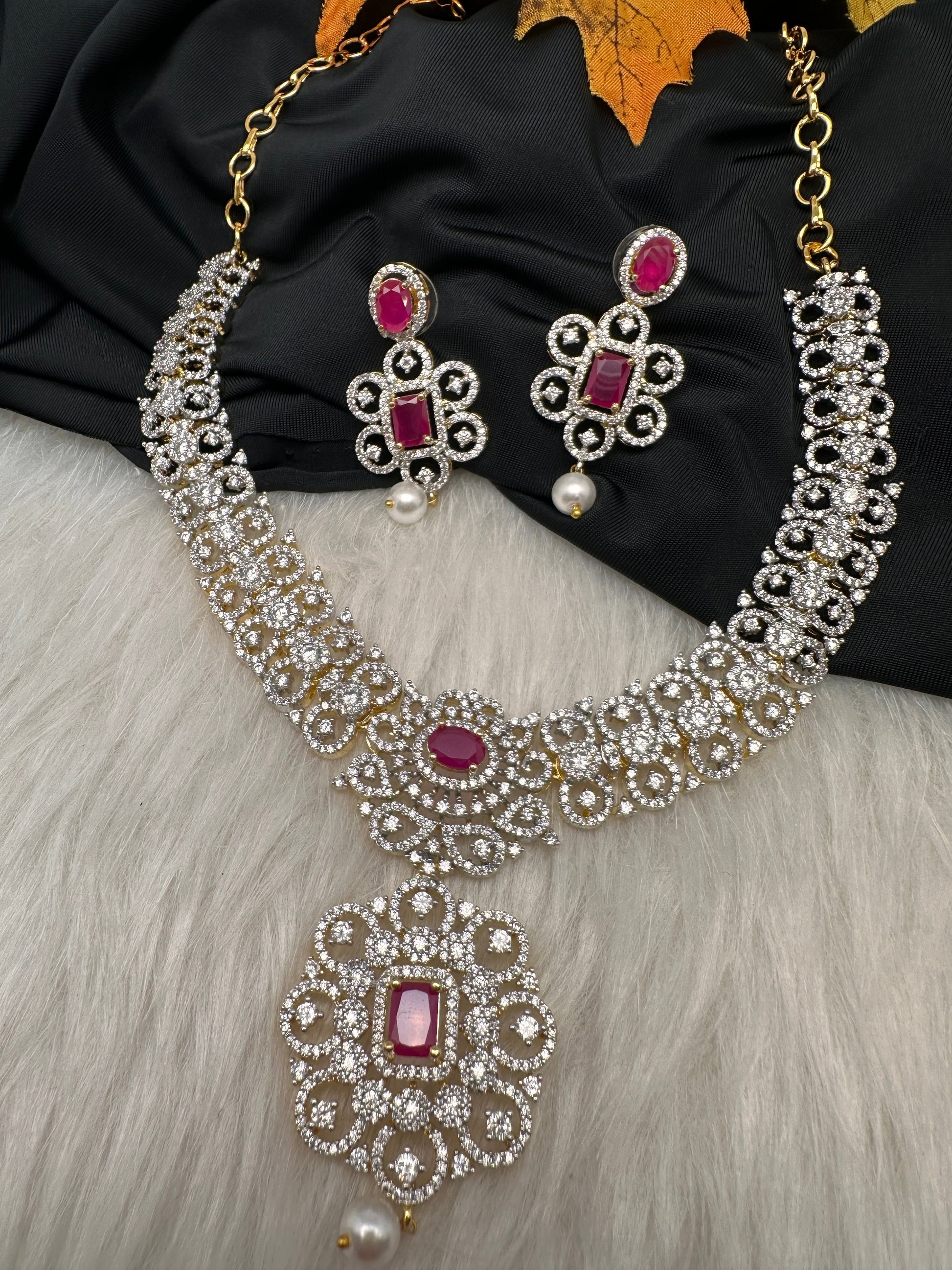 AD  Color Stone Diamond Finish Short Necklace - Red