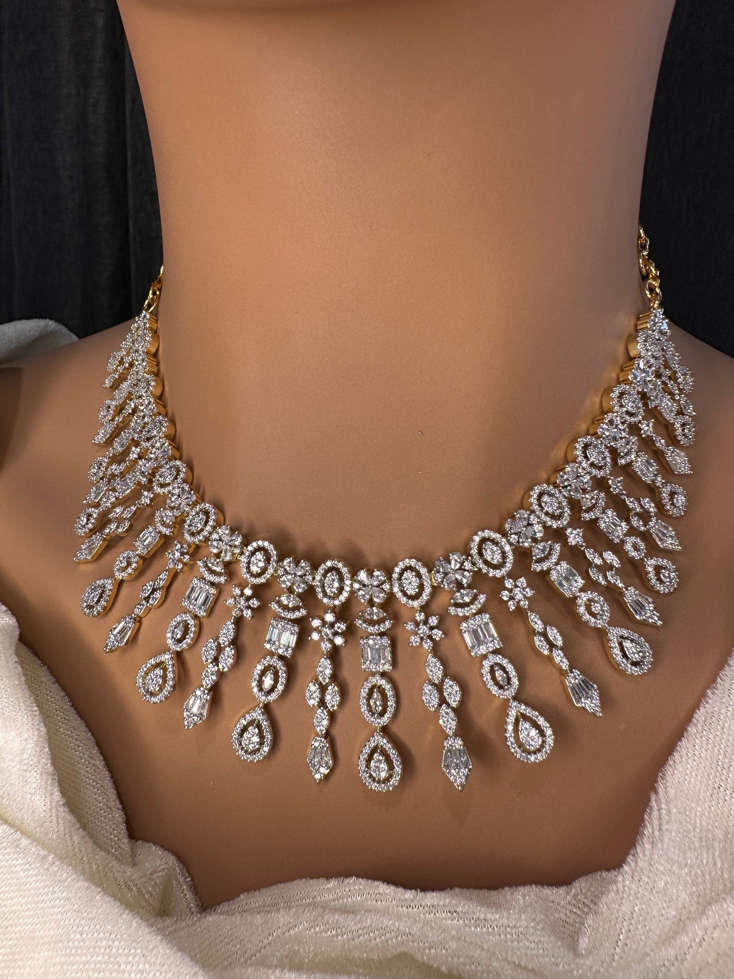 Marquise Cubic Zirconia Neckline Short Necklace