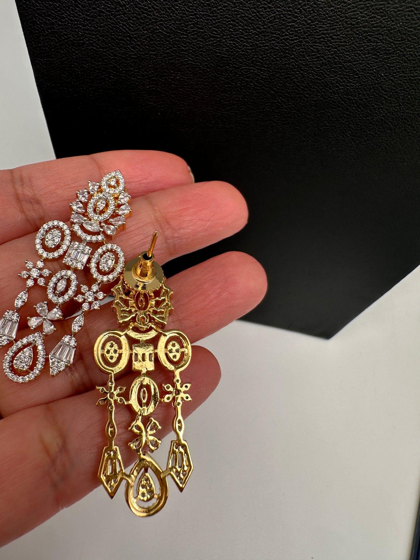 Marquise Cubic Zirconia Neckline Short Necklace