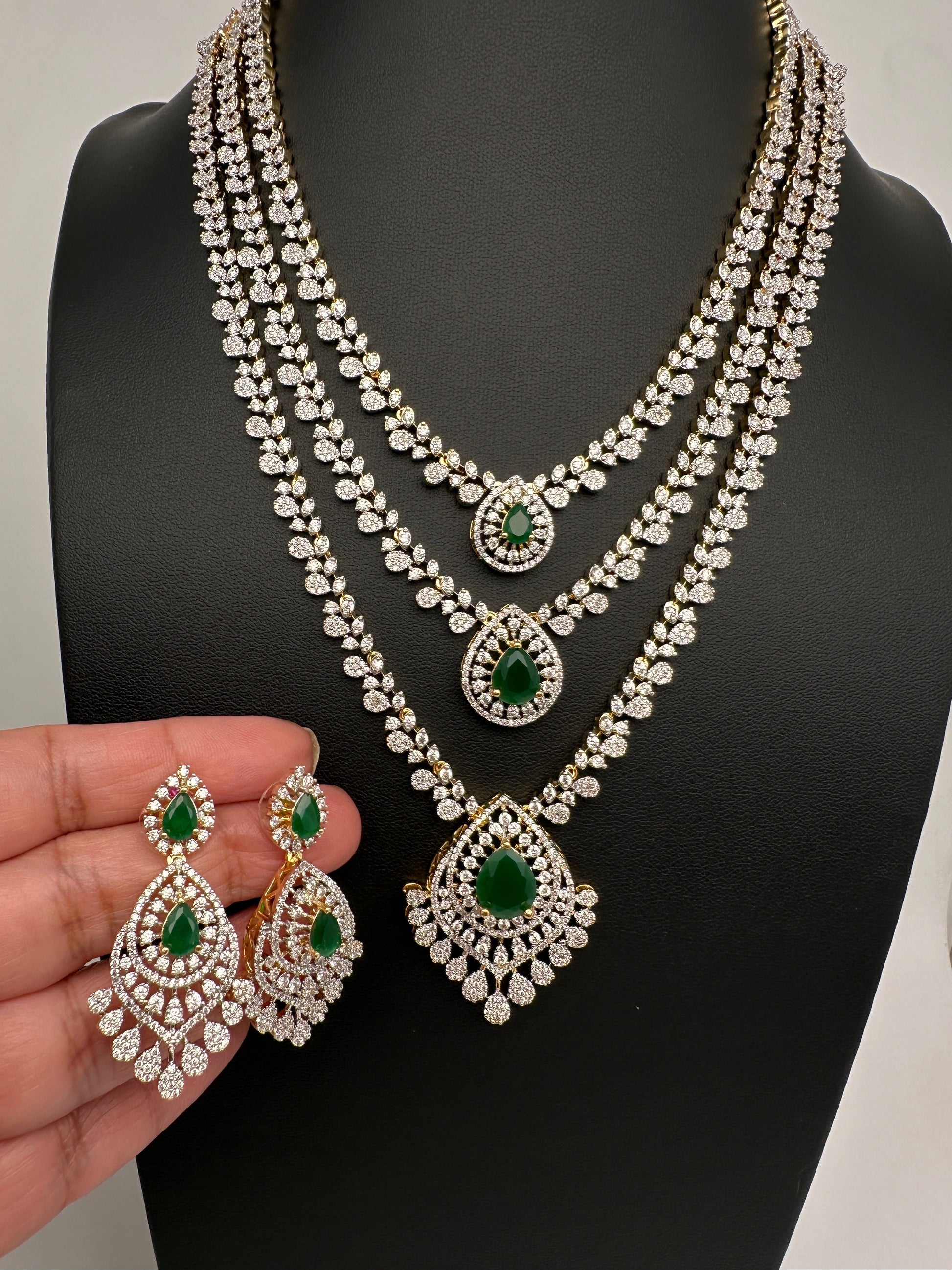 AD  Color Stone Diamond Finish Multi Layer Short Necklace - Green
