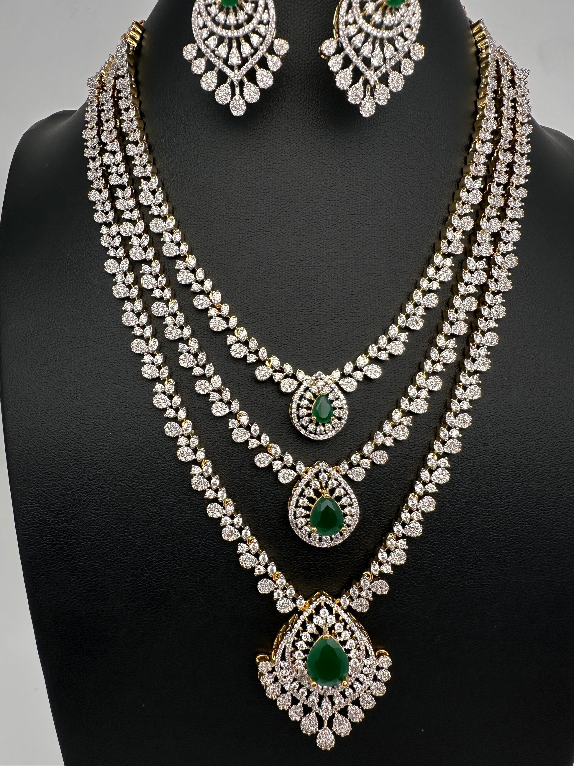AD  Color Stone Diamond Finish Multi Layer Short Necklace - Green
