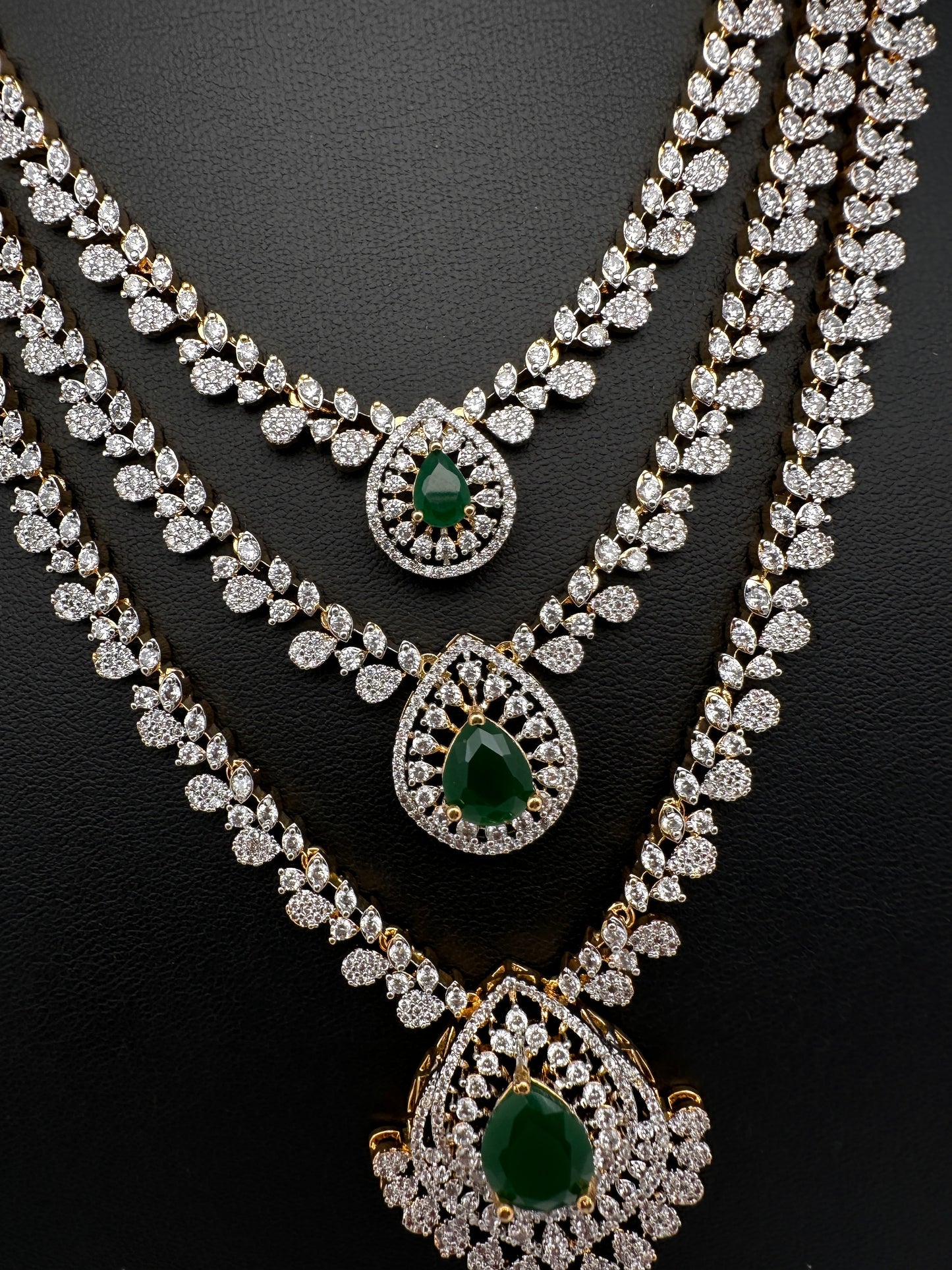 AD  Color Stone Diamond Finish Multi Layer Short Necklace - Green