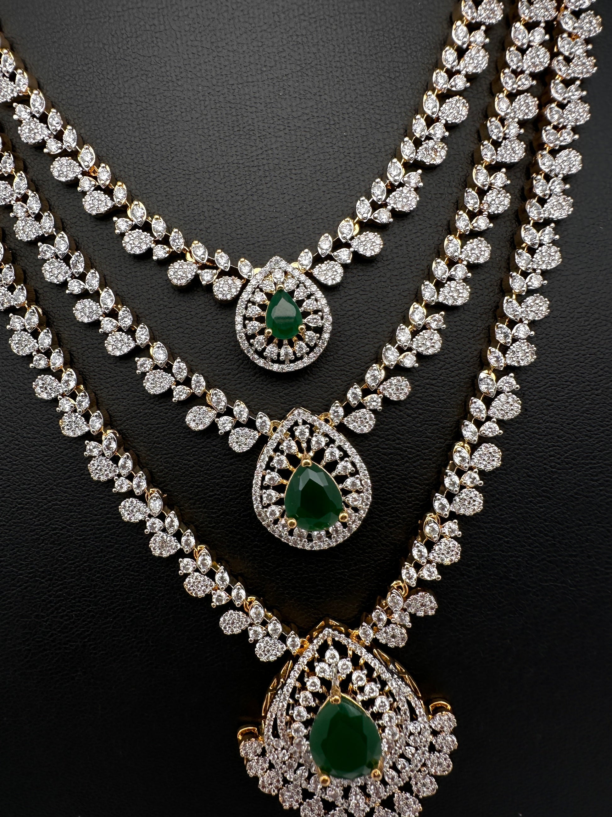 AD  Color Stone Diamond Finish Multi Layer Short Necklace - Green
