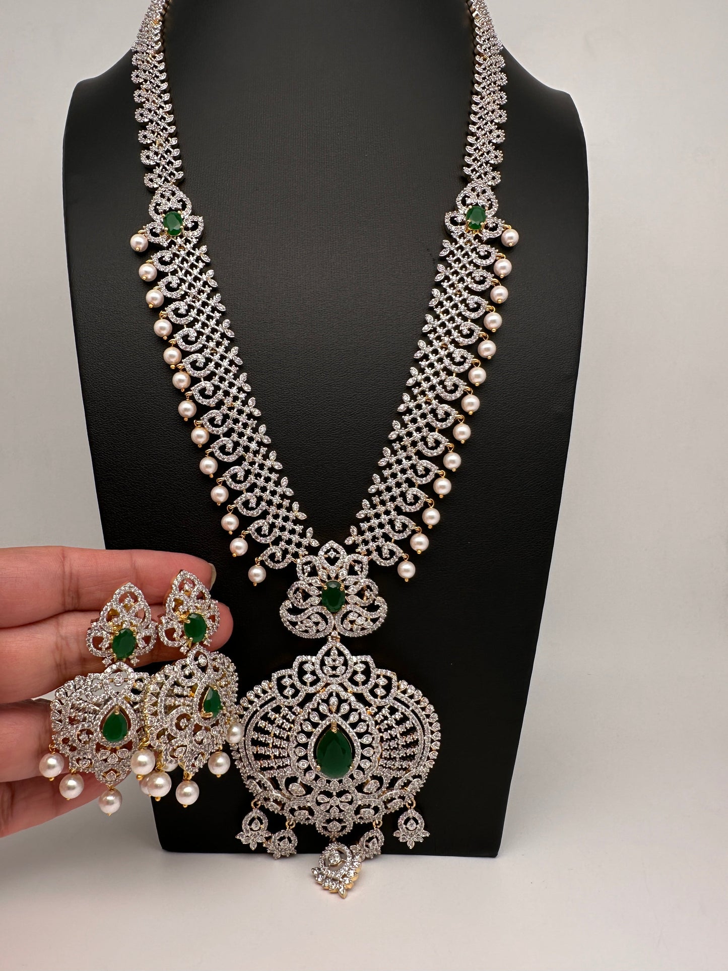 AD  Diamond Finish Color Stone Long Necklace - Green