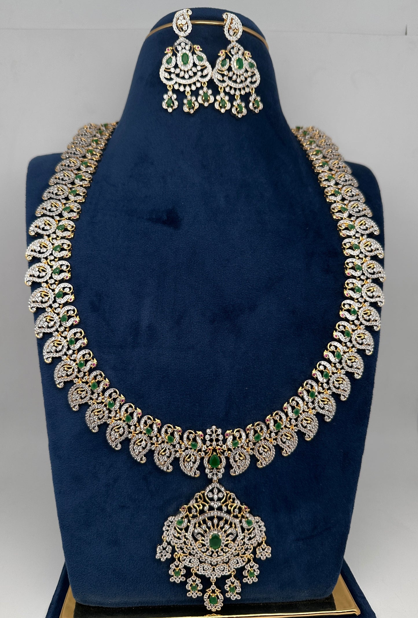 AD  Color Stone Diamond Finish Mango Long Necklace - Green