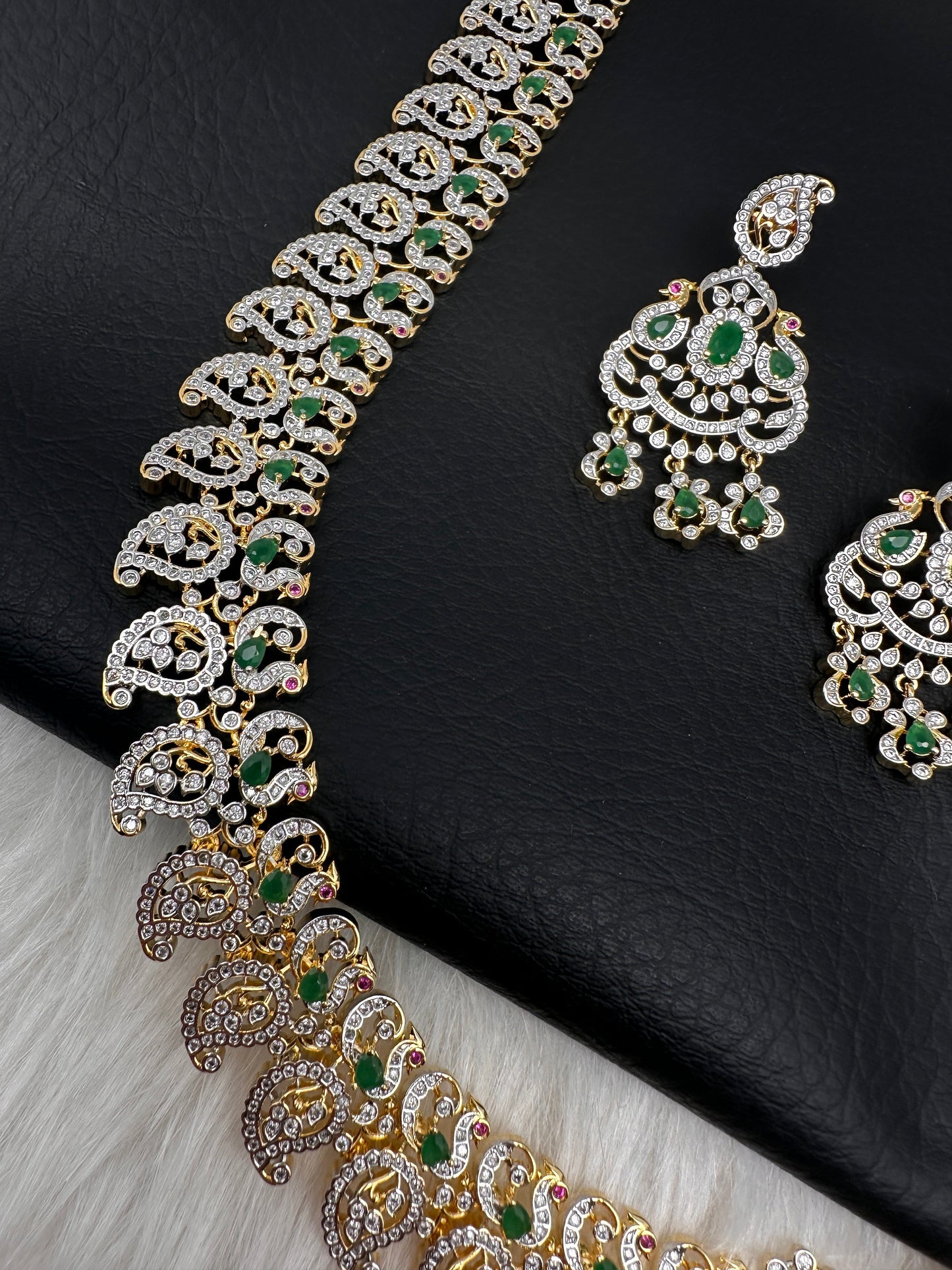 AD  Color Stone Diamond Finish Mango Long Necklace - Green