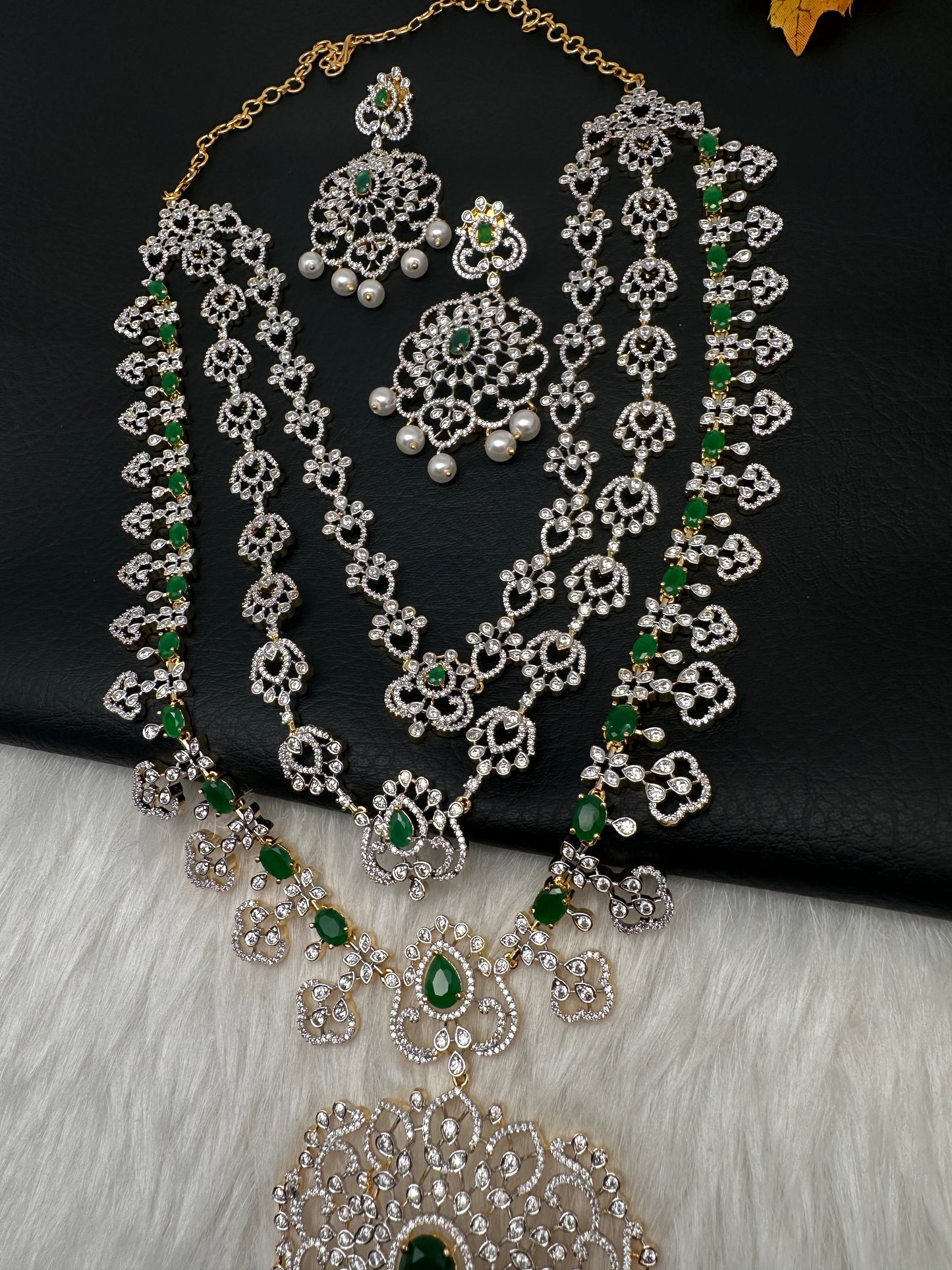 AD  Color Stone Diamond Finish Mango Long Necklace - Green