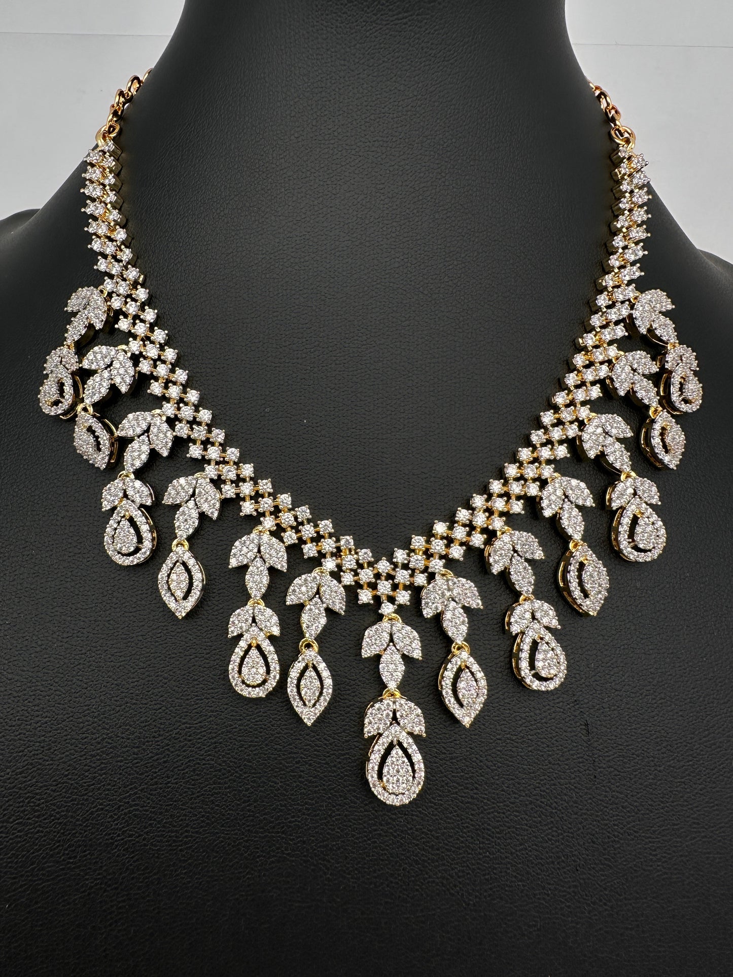 AD Short Neckline Necklace