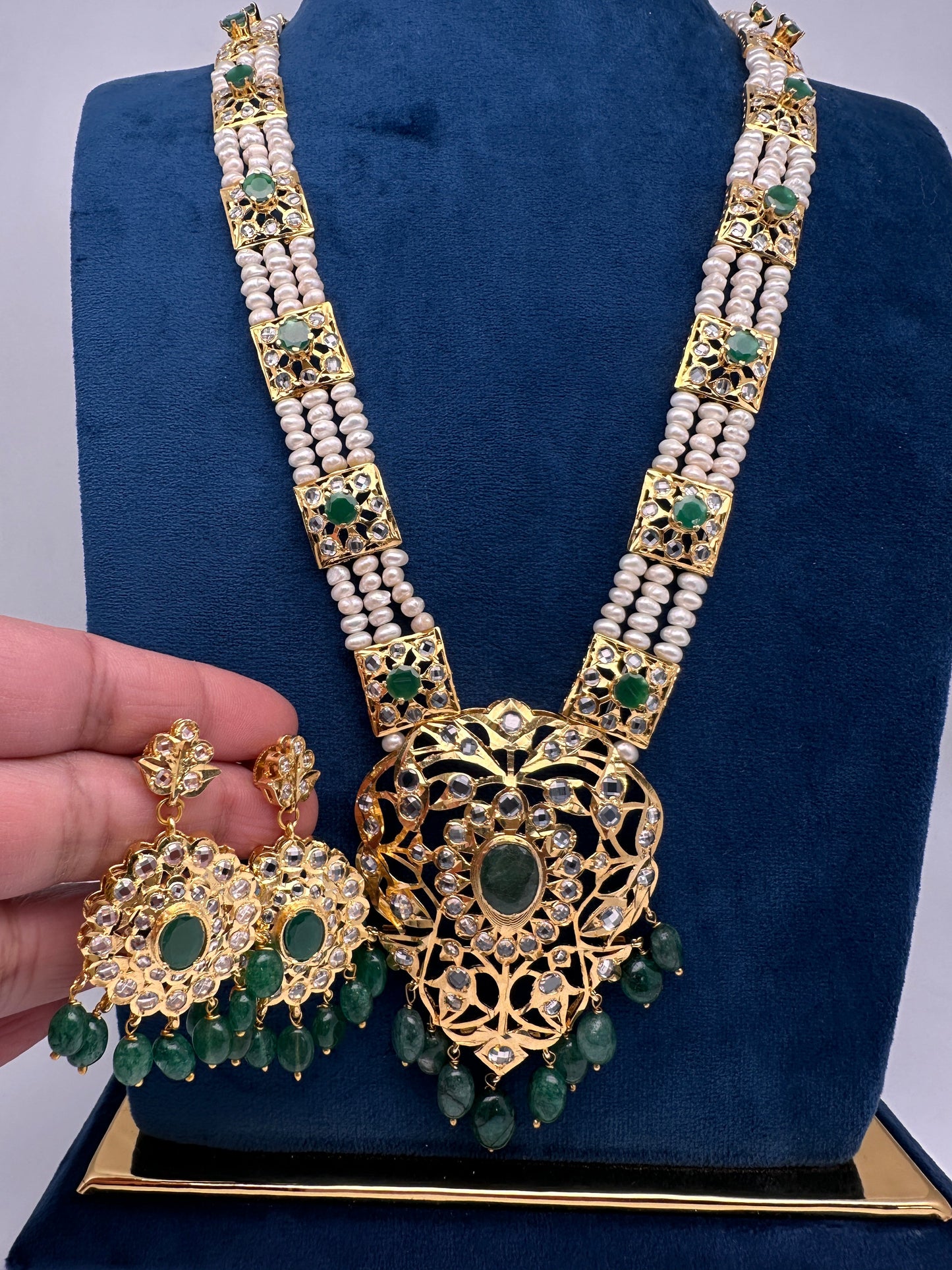 Polki CZ 6 Carat Gold Plated Real Pearls Emerald  Necklace