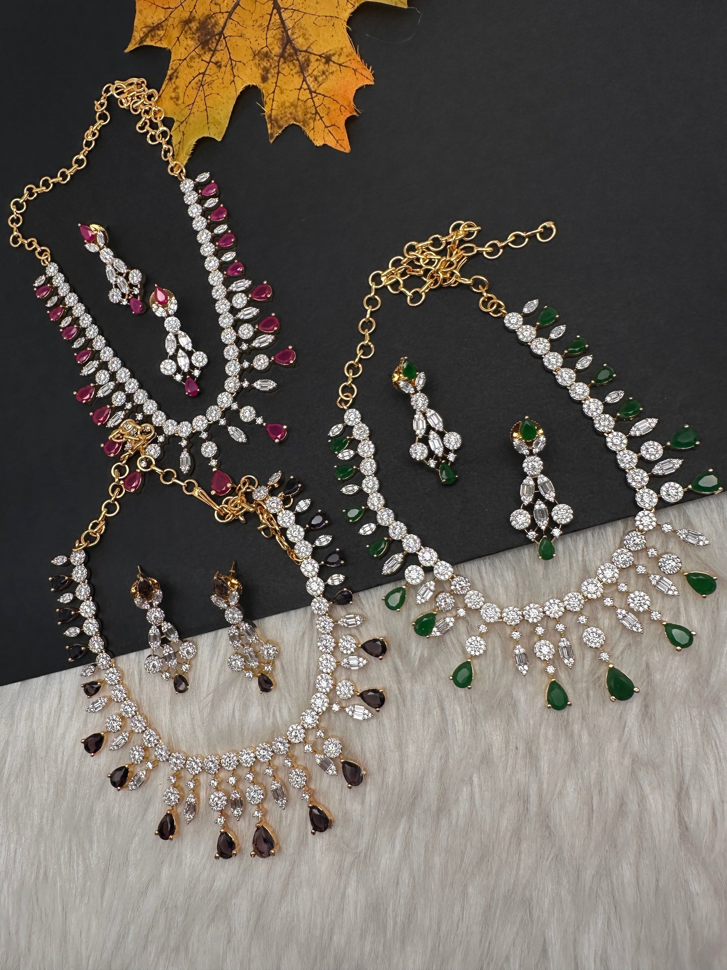 AD Color Stone Pearl Short Necklace - Green