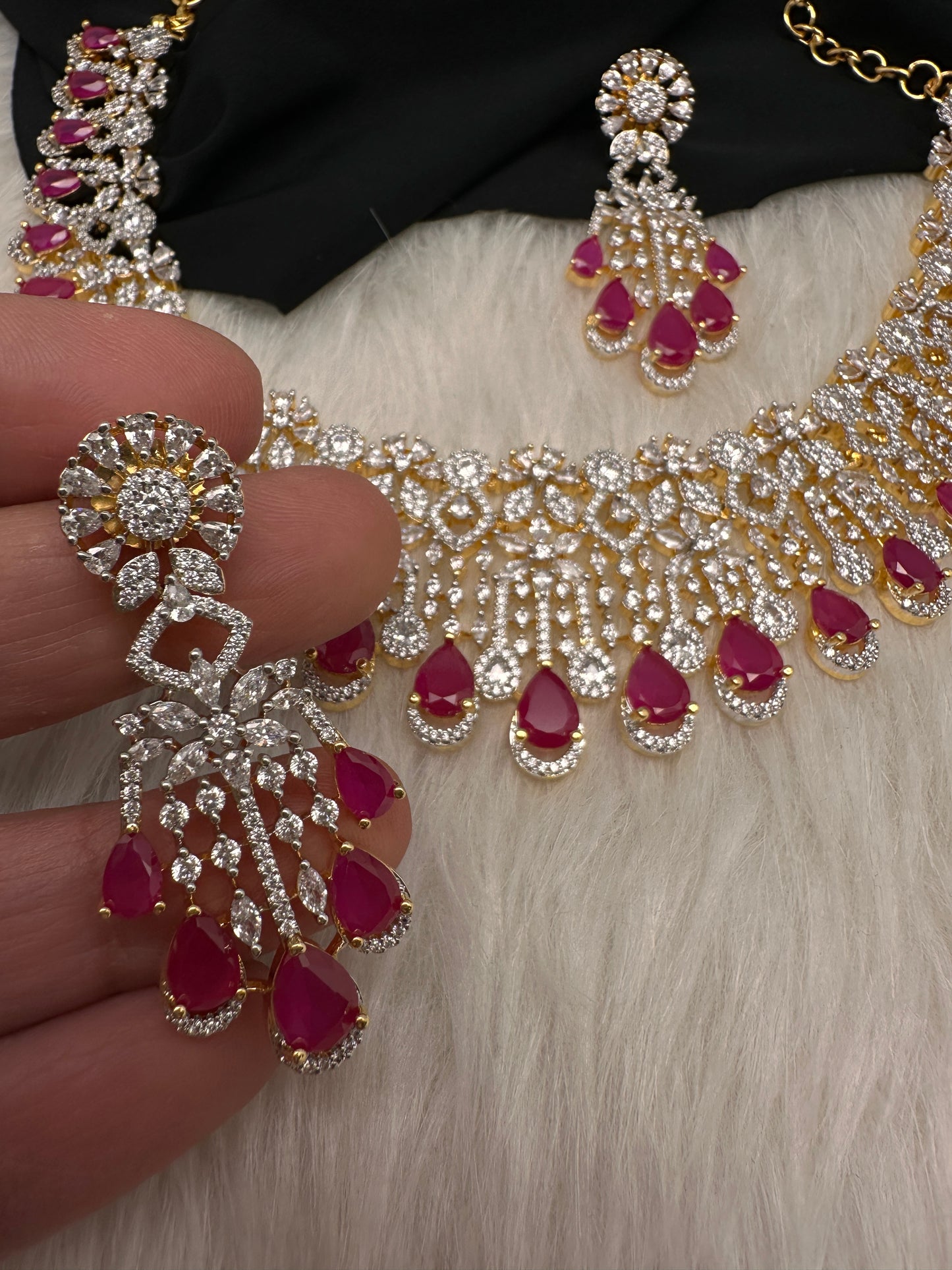 AD Color Stone Neckline Short Necklace - Red