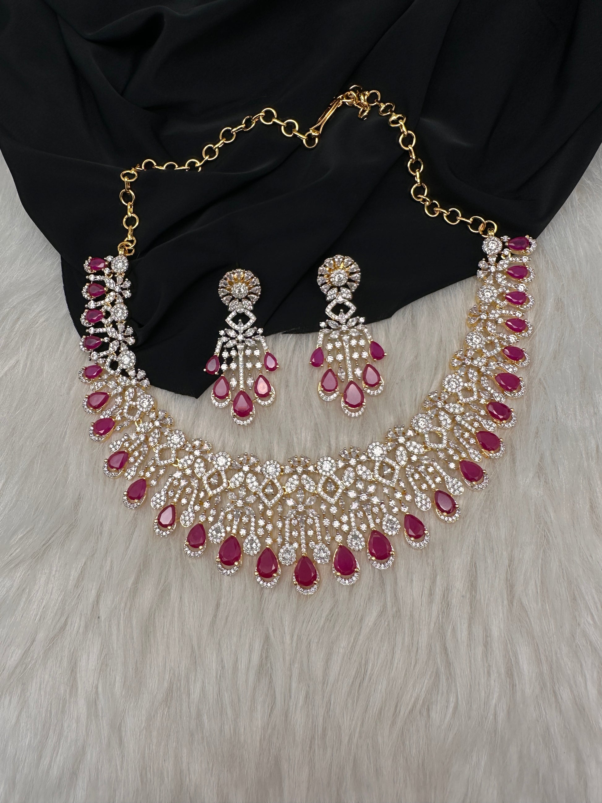 AD Color Stone Neckline Short Necklace - Red