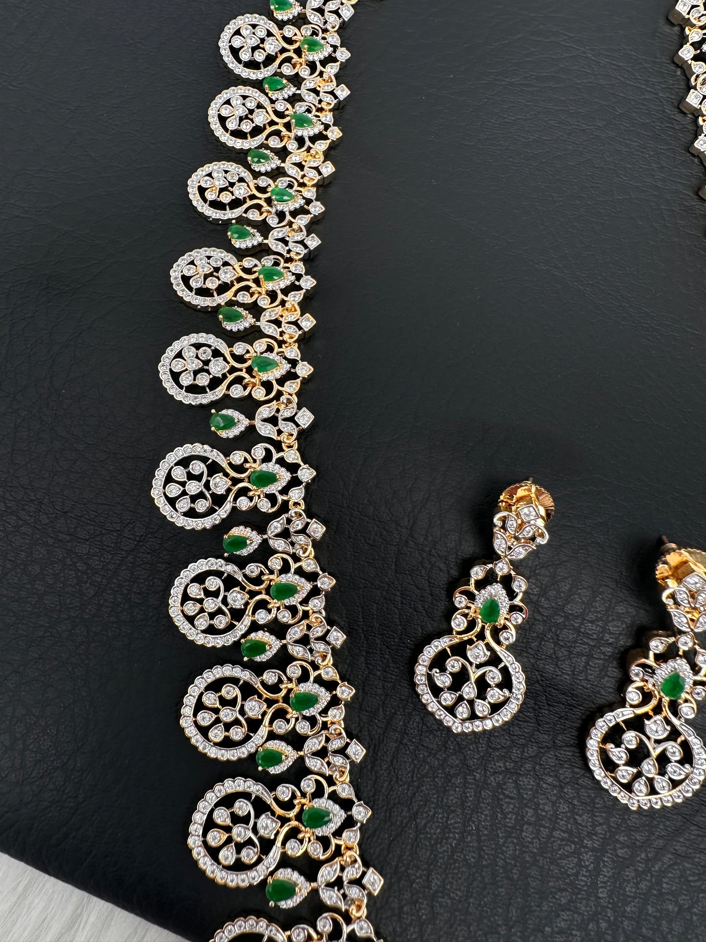 AD Bottu Color Stone Long  Necklace - Green