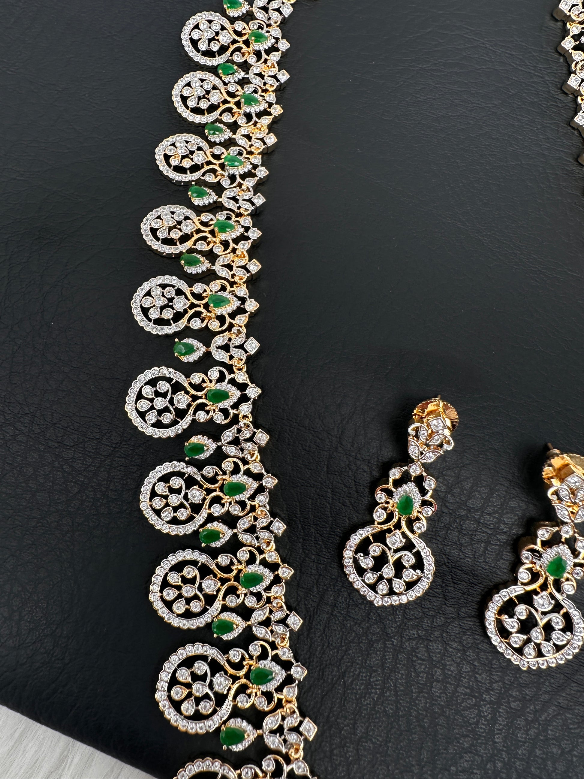 AD Bottu Color Stone Long  Necklace - Green